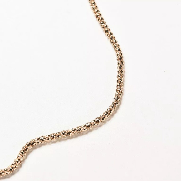 🎁3/$20 Swan necklace - Picture 4 of 6